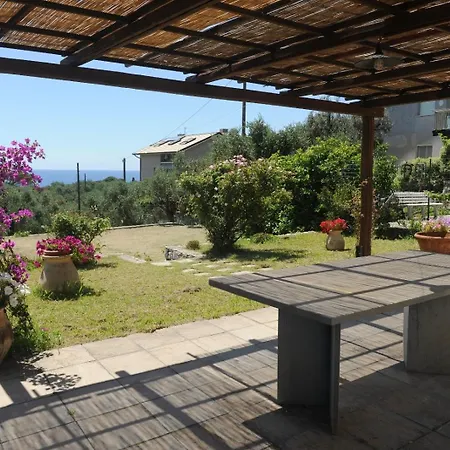 Hébergement de vacances Casa Franguella - Uliveto Sul Mare Lavagna